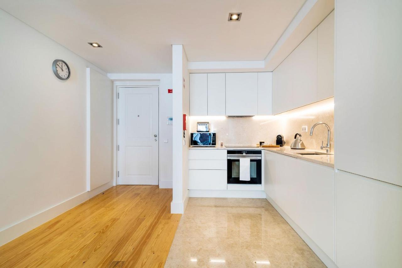 Amazing 1Bdr Apartment In Chiado By Lovelystay Lissabon Exterior foto