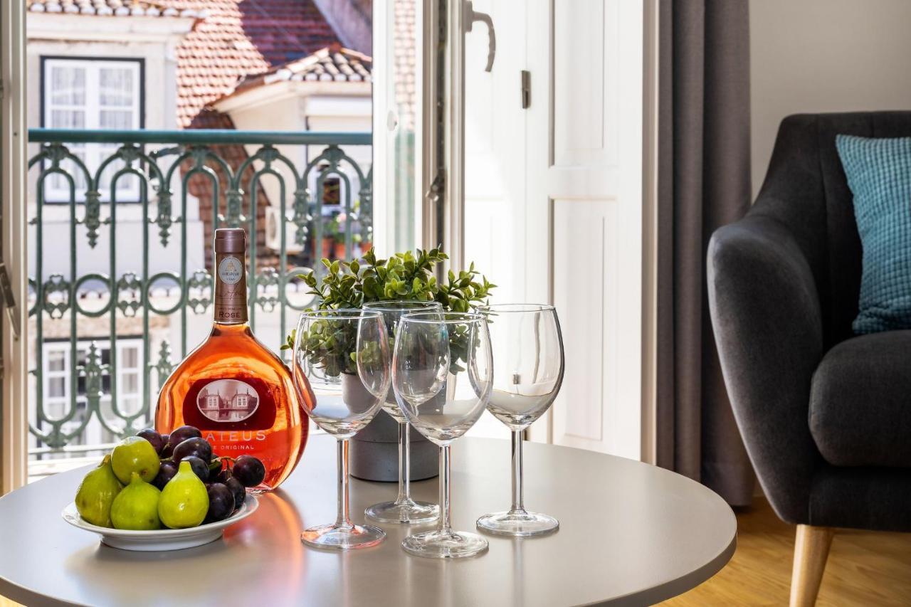 Amazing 1Bdr Apartment In Chiado By Lovelystay Lissabon Exterior foto