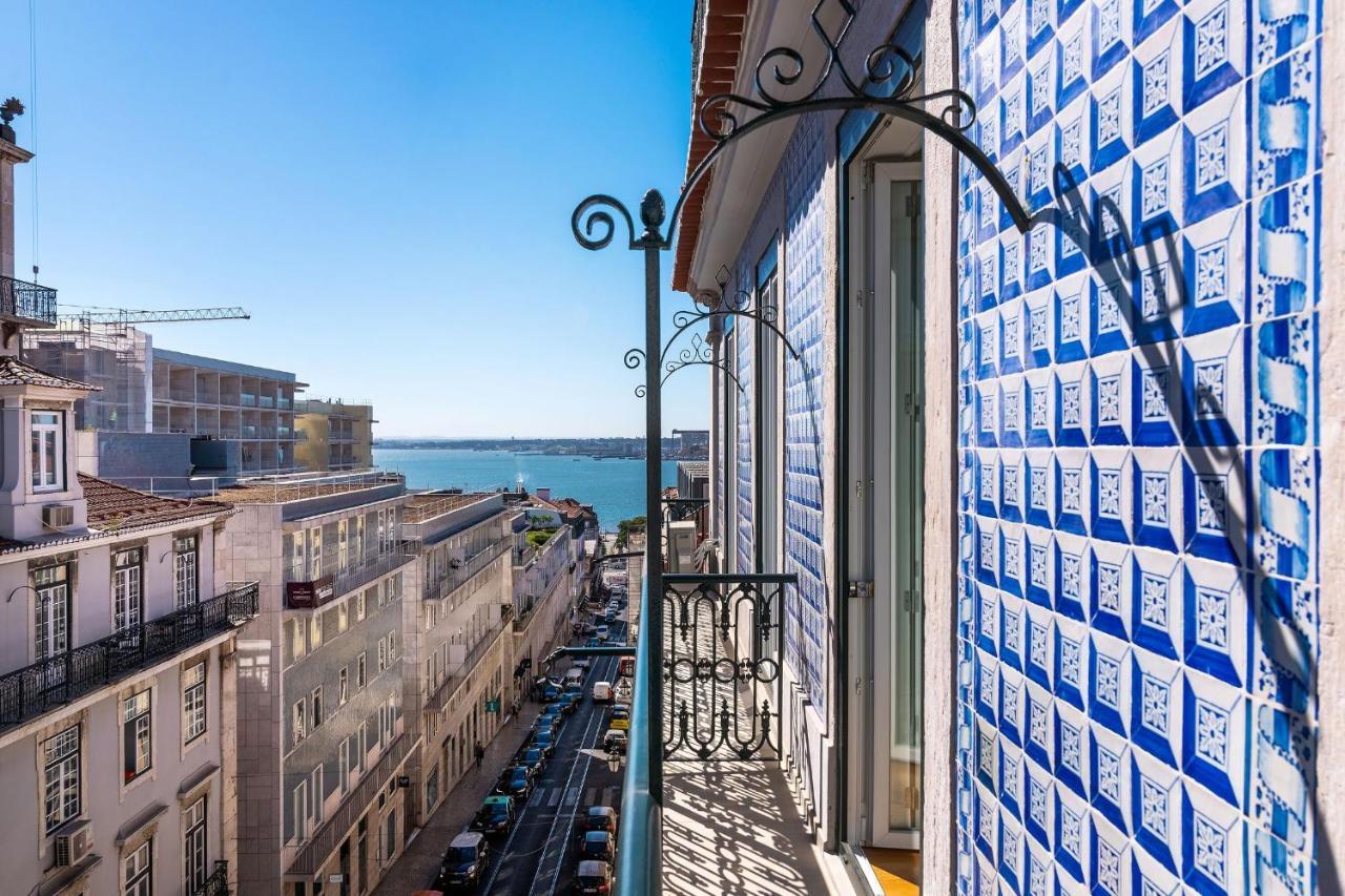 Amazing 1Bdr Apartment In Chiado By Lovelystay Lissabon Exterior foto